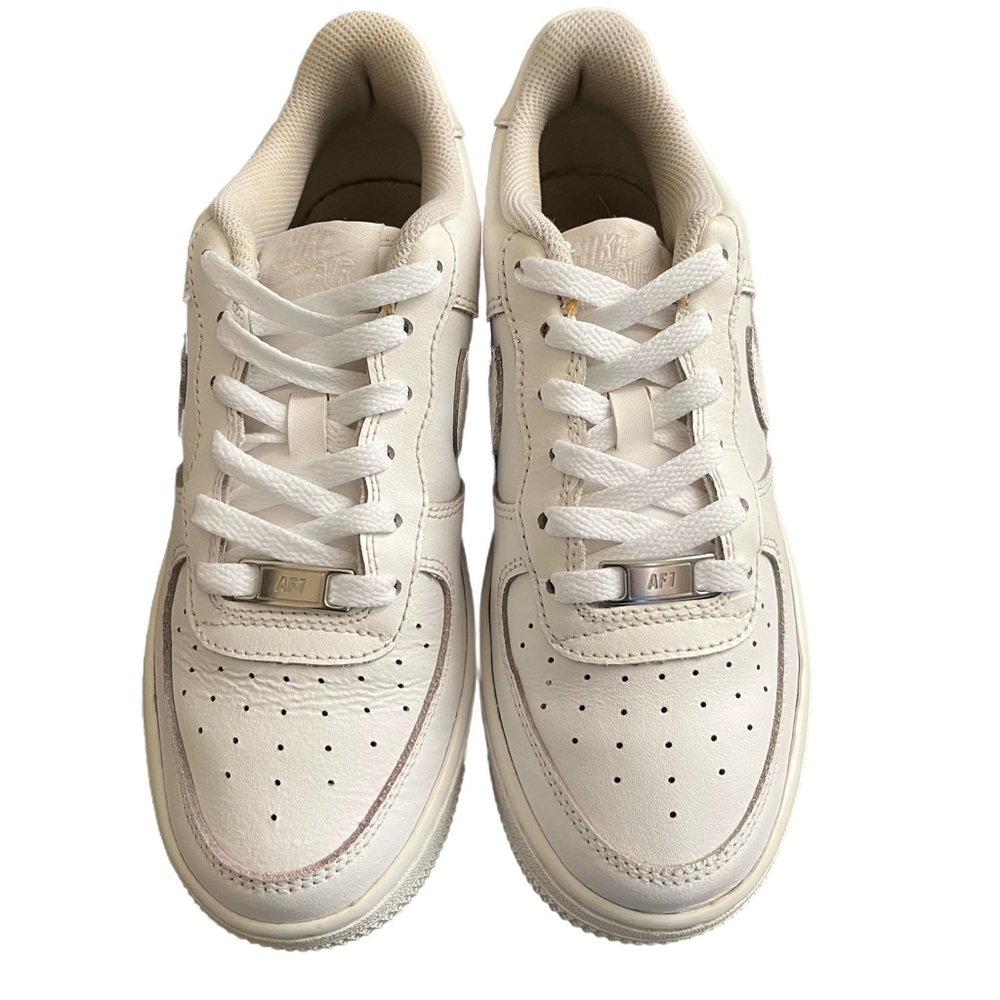 Nike Air Force 1 Low GS Size 4.5Y – Worn, Small Flaw (See Photos)